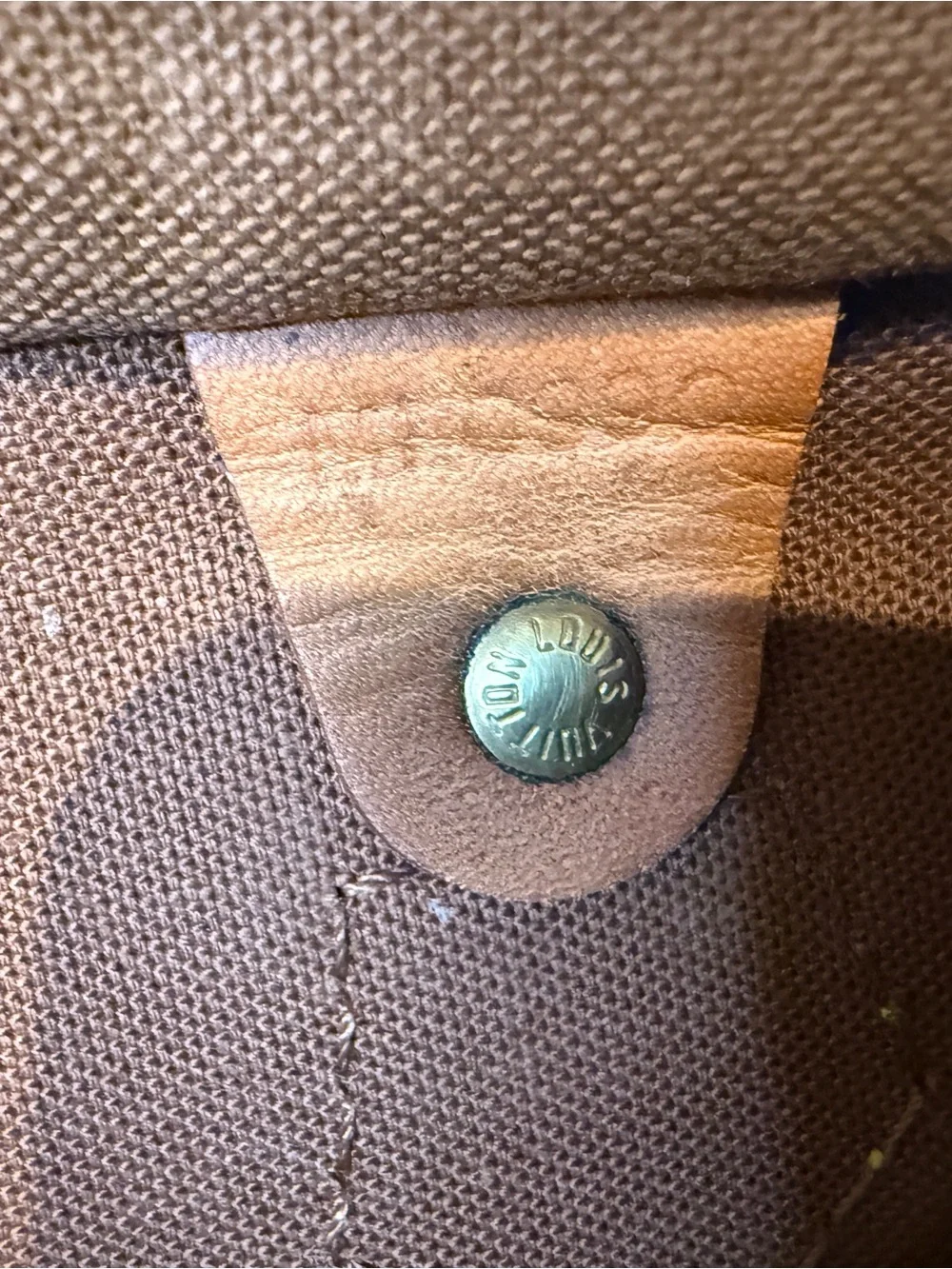 LV SPEEDY 25 (Louis Vuitton)